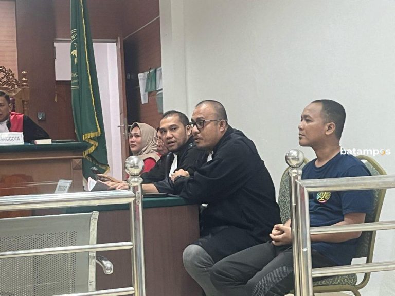Suami Istri Didakwa TPPU Hasil Narkoba
