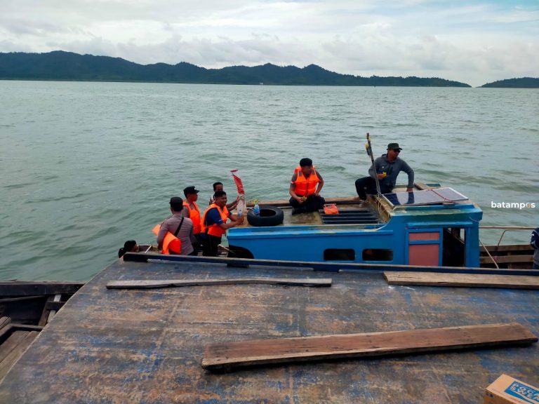 Tim Gabungan Masih Cari Korban Speedboat Tenggelam di Perairan Kepala Riau