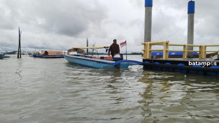 Hindari Konflik di Perairan Internasional, Diskan Batam Himbau Nelayan Tertib Bawa Identitas