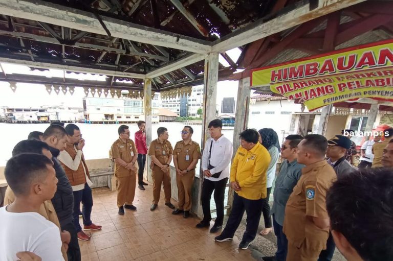 Penambang Pompong Penyengat Tolak Relokasi Dermaga