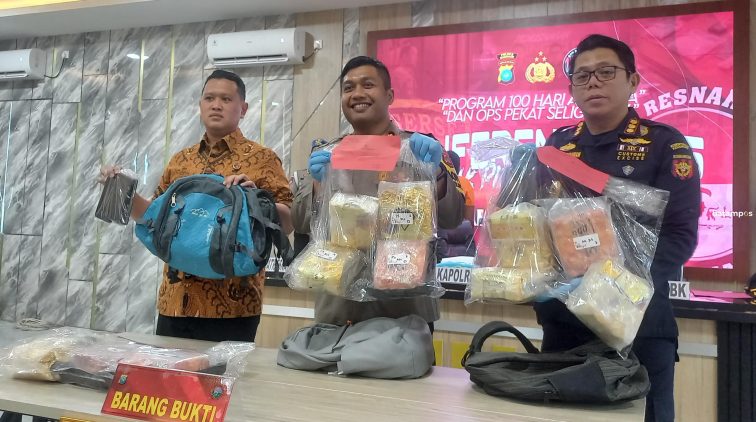 Tiga Kurir Sabu-Sabu 11,6 Kg Ditangkap Polisi