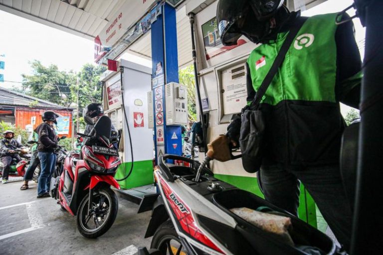 Ketua Komisi XII Berharap Ojol Masih Bisa “Minum” BBM Bersubsidi