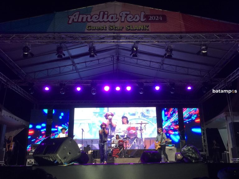 Slank Ajak Perangi Narkoba dan Koruptor