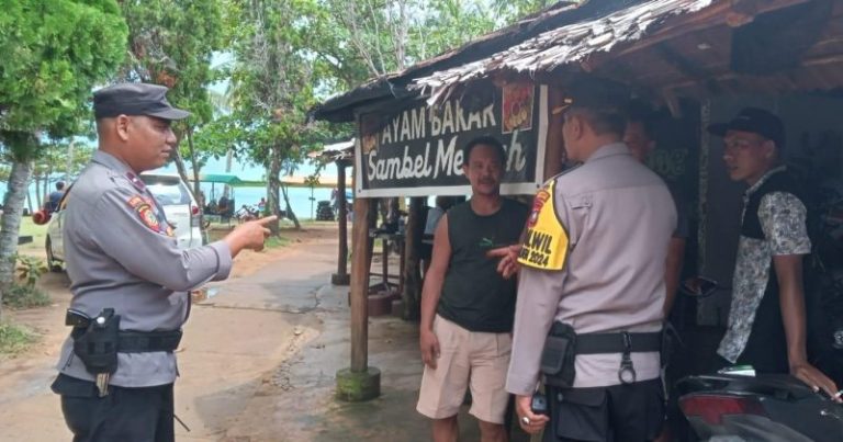 Libur Natal dan Tahun Baru, Polsek Sekupang Tingkatkan Patroli di Kawasan Pantai