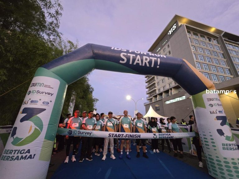 Sinergi Tiga Entitas, IDSurvey Fun Run 5K Menyatu untuk Masa Depan