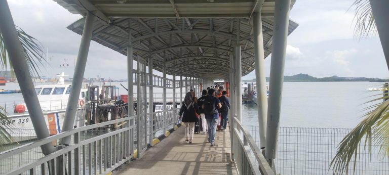 Lonjakan Penumpang di Pelabuhan Domestik Sekupang Diprediksi H-5 Natal