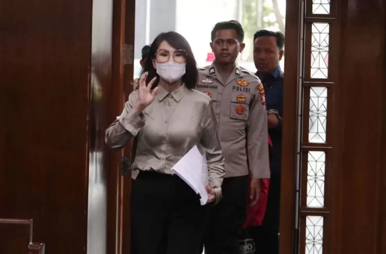 Crazy Rich PIK Helena Lim Divonis 5 Tahun Penjara