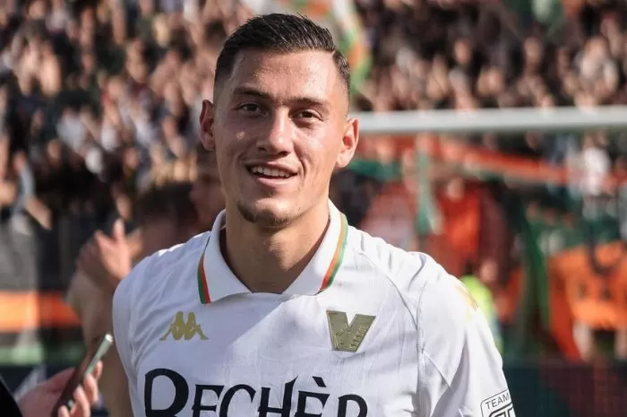 Dua Mimpi Besar Jay Idzes di Sepak Bola