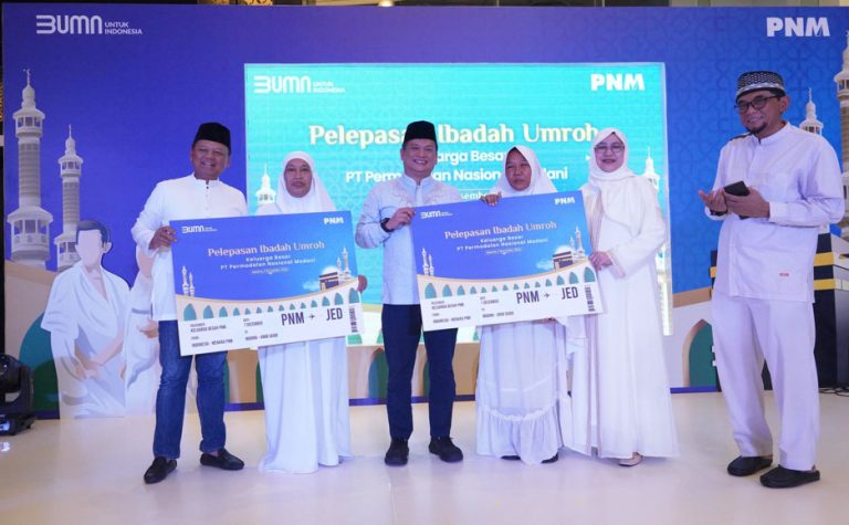 Apresiasi Nasabah Terbaik, PNM Berangkatkan Reward Ibadah Umrah