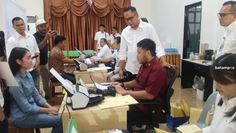 Imigrasi Batam Gelar Eazy Paspor di Sekolah Pelita Utama, Mudahkan Siswa Siapkan Dokumen untuk Studi Banding