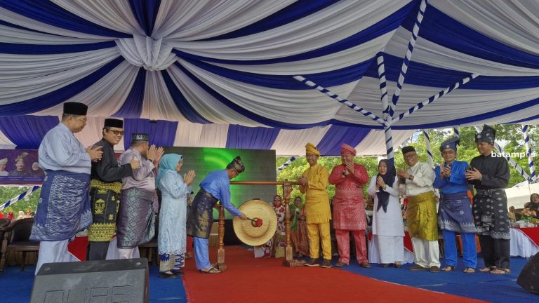 Grab Luncurkan Laman Pusat Keamanan Wisatawan di Hari Jadi Kota Batam ke-195
