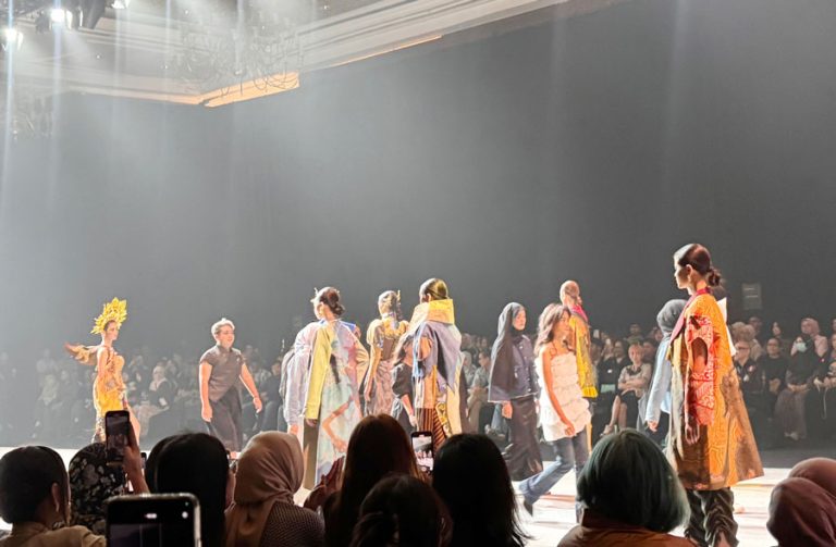 Epson Indonesia Gandeng Institut Kesenian Jakarta, Dorong Kreativitas Generasi Muda di SPOTLIGHT 2024