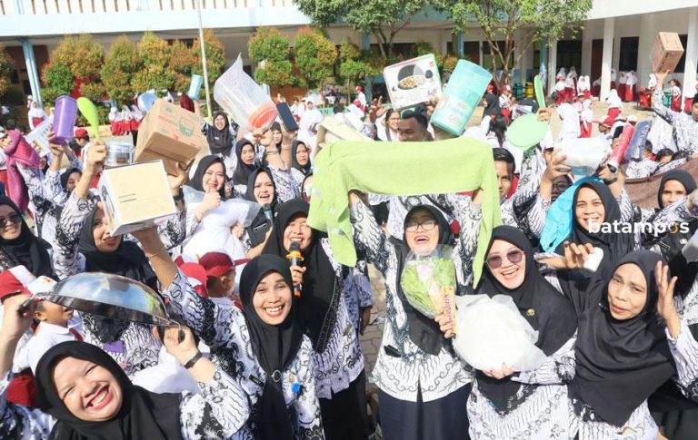 Batam Kekurangan 700 Guru, Disdik Berharap Ada Solusi Tahun Depan