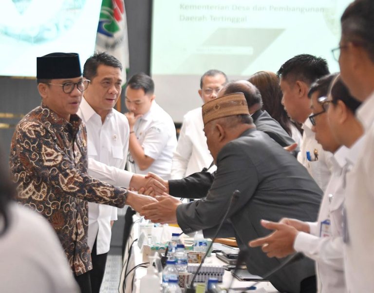 Tegas Tolak Jual Beli Jabatan, Mendes Yandri Minta Pejabat Kemendes PDT Kerja Sesuai Tupoksi