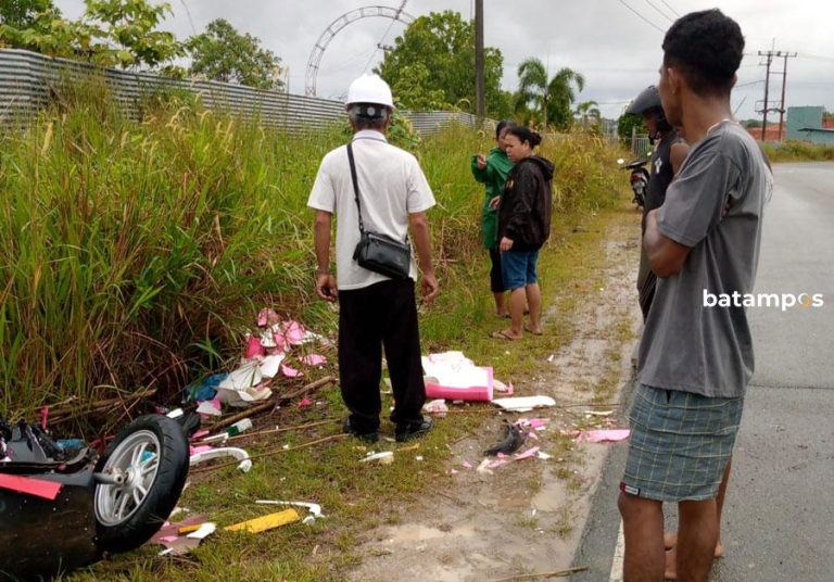 Perempuan Muda di Bintan Alami Luka Serius Usai Terlibat Tabrakan dengan Pikap
