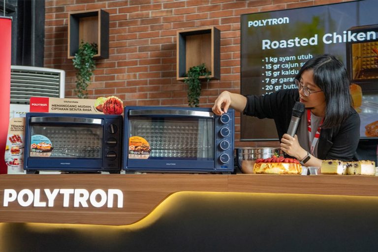 POLYTRON Kitchenmate Oven Listrik: Solusi Memasak Praktis dan Hemat Energi untuk Rayakan Akhir Tahun Lebih Istimewa