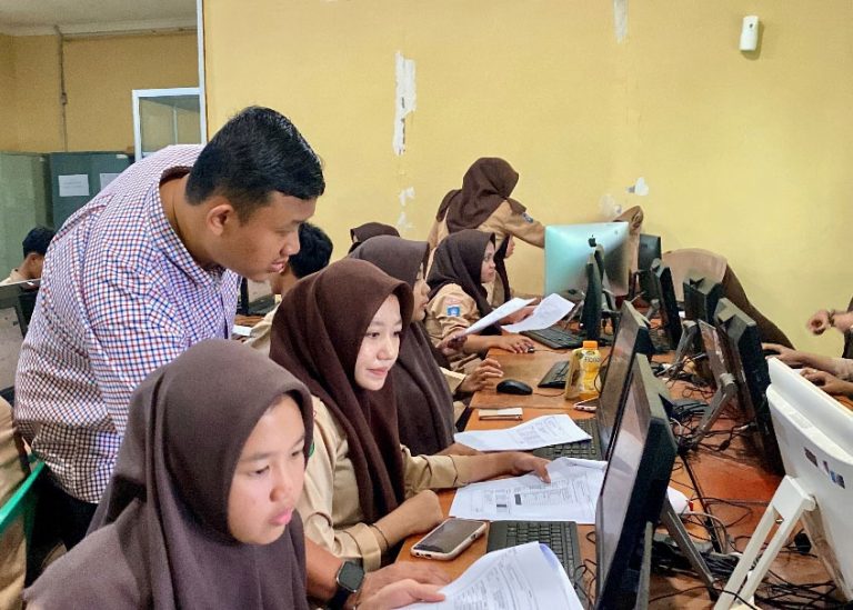 Pengabdian LPI Polibatam