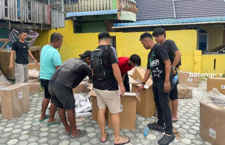 Polisi Sita 3 Juta Batang Rokok