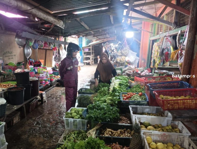 Stok Bawang Menipis, Harga Melambung