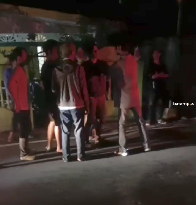 Diduga Mabuk, Sopir Mobil Tertabrak Pemotor di Tanjungpinang