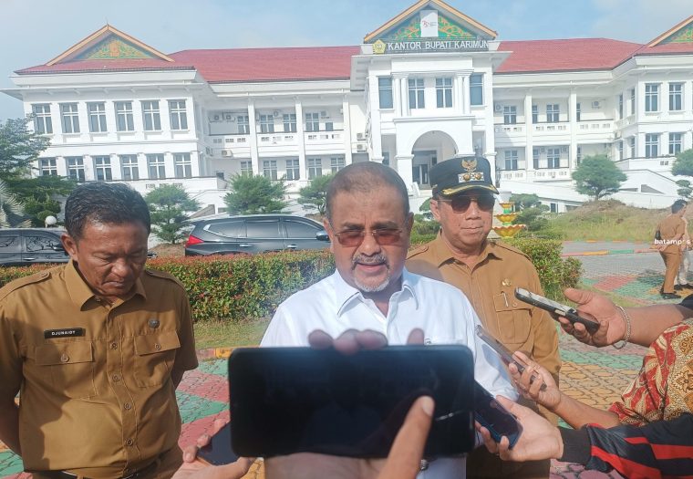 dr Rosdiana, Direktur RSUD Muhammad Sani Mengundurkan Diri