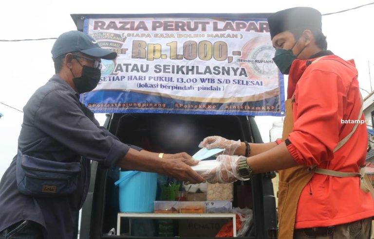 Terinspirasi dari Pesan Ibu, Aktif Berkeliling ke Pelosok Kota untuk Saling Berbagi