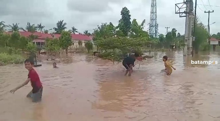 Bencana Terjadi, Ribuan Warga Terdampak Alami Kerugian Materi dan Psikologis