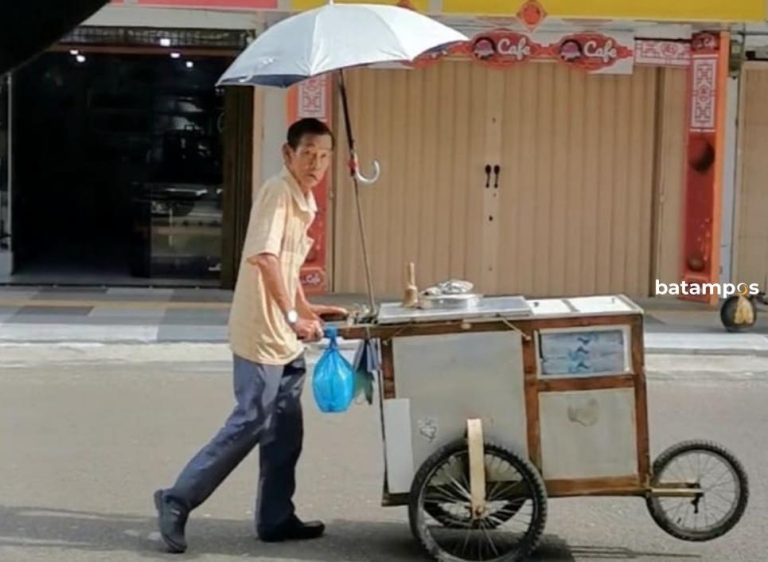 Es Krim Jagung Legendaris, Sensasi Unik Tekstur Lembut dan Rasa Manis yang Menyegarkan