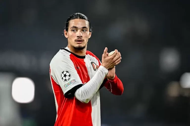 Cari Pengganti Mohamed Salah, Liverpool Berencana Gaet Sayap Kanan Feyenoord