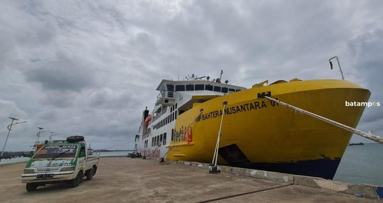 Hindari Cuaca Buruk, Jadwal Keberangkatan KMP Bahtera Nusantara 01 dari Pelabuhan ASDP Tanjunguban, Bintan Dipercepat