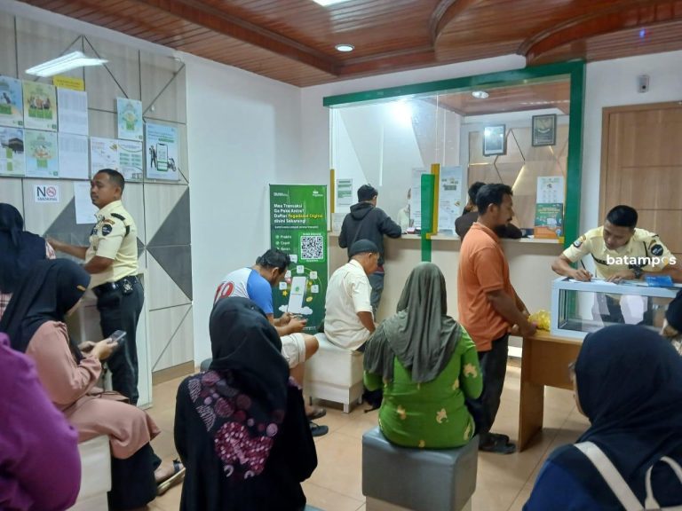  Imbas Gaji Honorer Belum Dibayarkan, Warga Anambas Ramai-ramai Gadai Perhiasan Emas