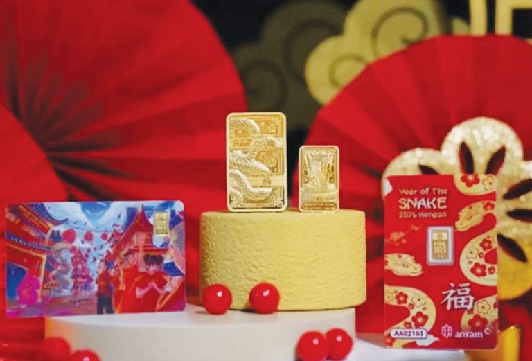 Harga Emas Antam Naik Rp10.000