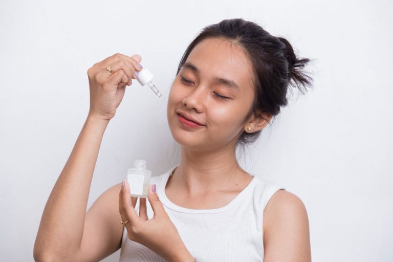 5 Serum Penghilang Bekas Jerawat, Hempas Noda hingga Akarnya