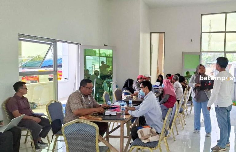 PT TPM Rampungkan Pemberian Kompensasi bagi Warga Terdampak Penggusuran di Tembesi Tower