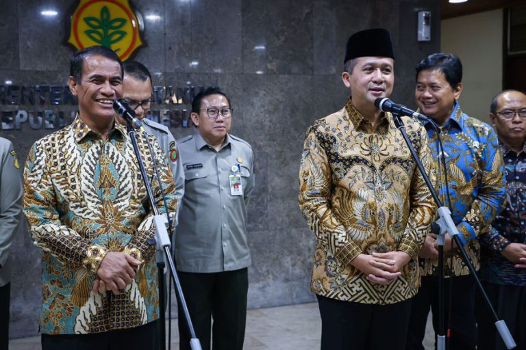 Kolaborasi Kementrans & Kementan Agar Pendapatan Petani-Transmigran Lebihi Gaji Menteri