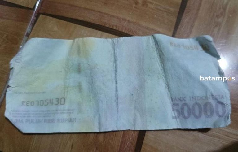 Uang Kembalian Luntur, Warga Bengkong Tak Sadar Terima Diduga Uang Palsu