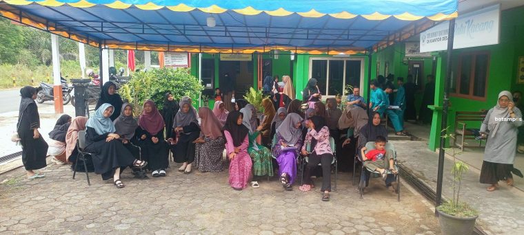 Warga Antusias Hadiri Kegiatan STQH II Tingkat Desa, di Desa Batu Kacang