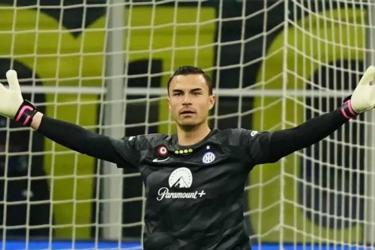 Kiper Keturunan Indonesia Emil Audero Resmi Dipinjamkan ke Palermo