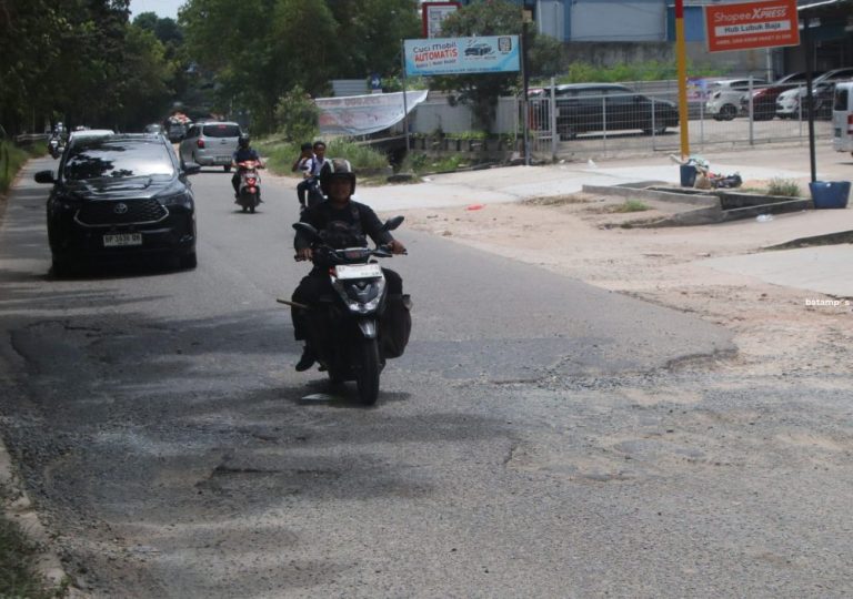 Lakalantas di Batam Banyak Disebabkan Kelalaian dan Jalan Berlubang