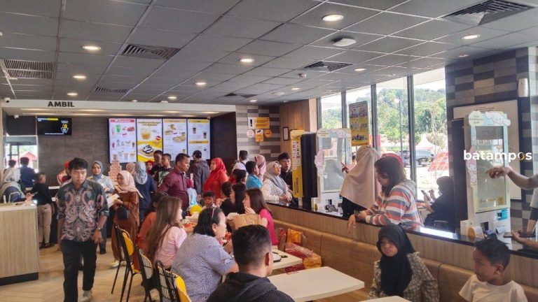 Dukung Perekonomian dan Tenaga Kerja Lokal, McDonald’s Indonesia Resmikan Restoran Keempat di Batam
