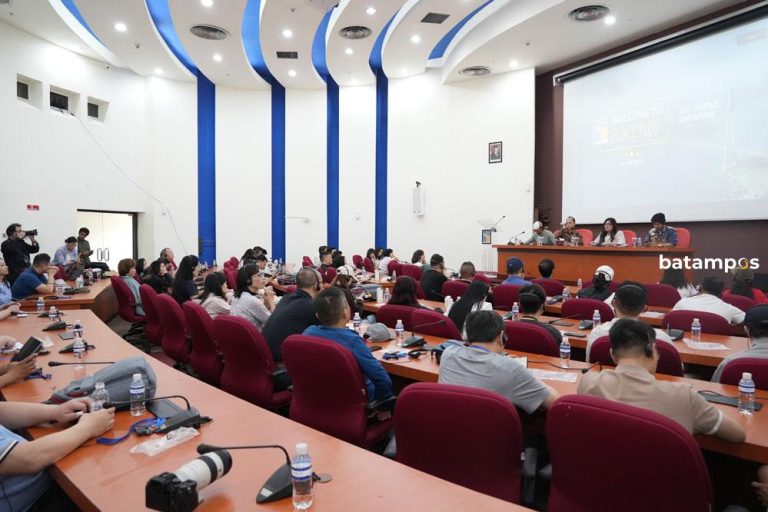 BP Batam Terima Kunjungan EHL Campus Singapore