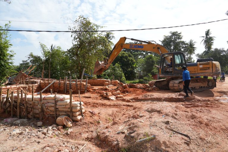 Bersama TNI dan Polri, BP Batam Tertibkan Tambang Pasir Ilegal di KKOP