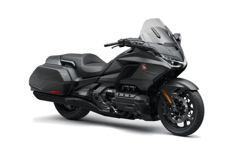 Edisi Khusus Hari Jadi ke-50, Moge Honda Gold Wing Meluncur