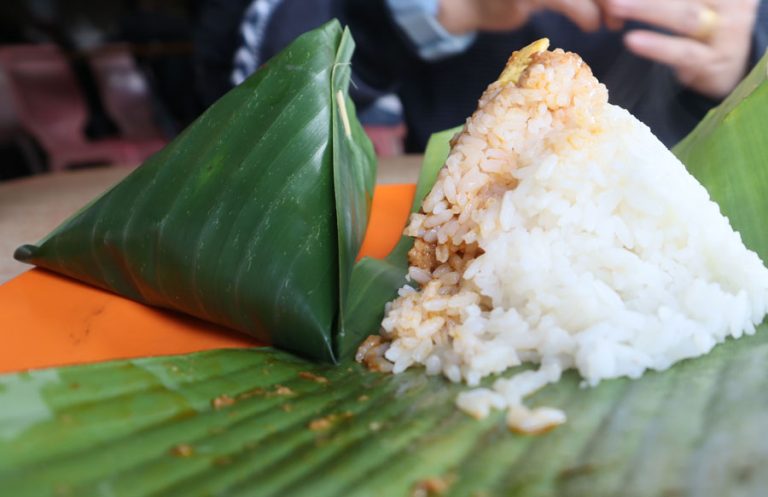 Melacak Jejak Pedagang di Balik Seporsi Nasi Dagang