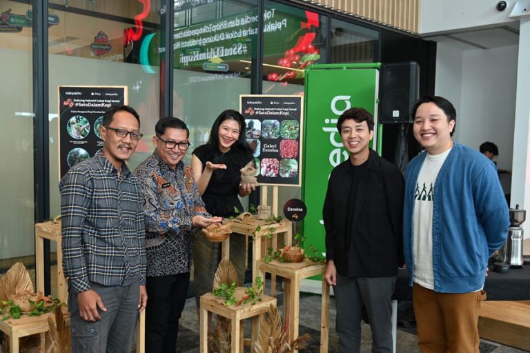 Tokopedia dan ShopTokopedia bersama Pelaku UMKM Lokal Dongkrak Potensi Biji Kopi Excelsa Lewat Inisiatif #SatuDalamKopi