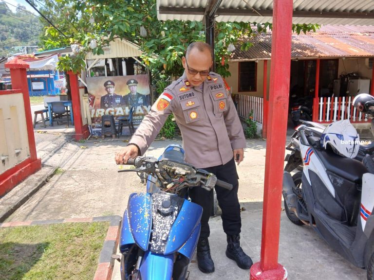 Polisi Amankan Kendaraan Tak Bertuan, Hampir 1 Bulan Terparkir di Jembatan SP 2 Tarempa