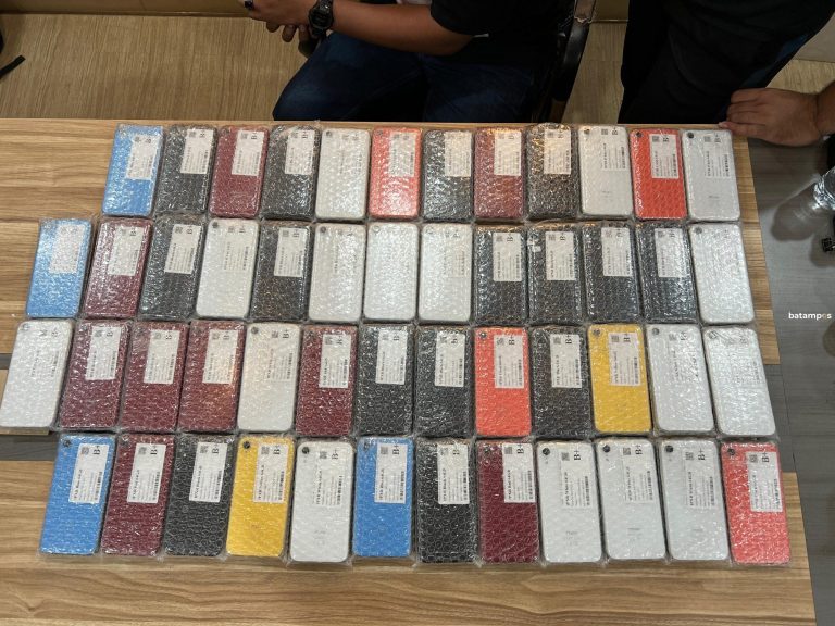 Modus Koper Kosong Terbongkar, Dalang Penyelundup 100 iPhone Bekas Tertangkap