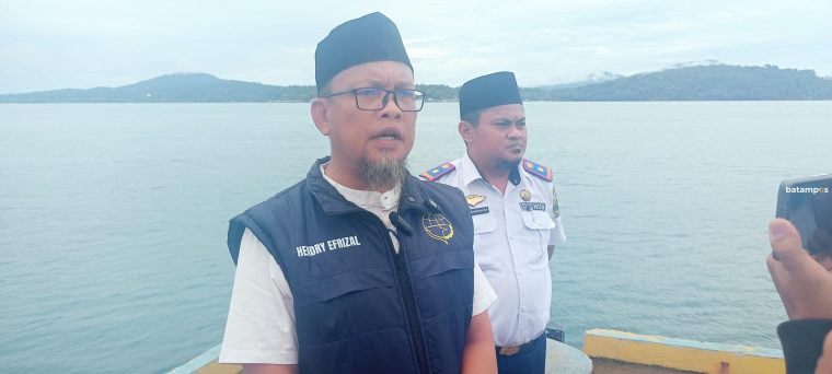 Lubang-lubang di Ramp Door Pelabuhan Roro Jagoh Ditutup pakai Plat Besi