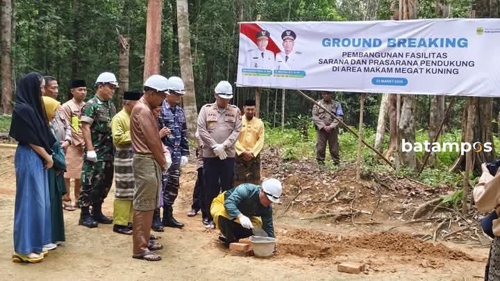 Menjaga Warisan Sejarah, Pemkab Lingga Bangun Fasilitas Sarana Prasarana Makam Megat Kuning
