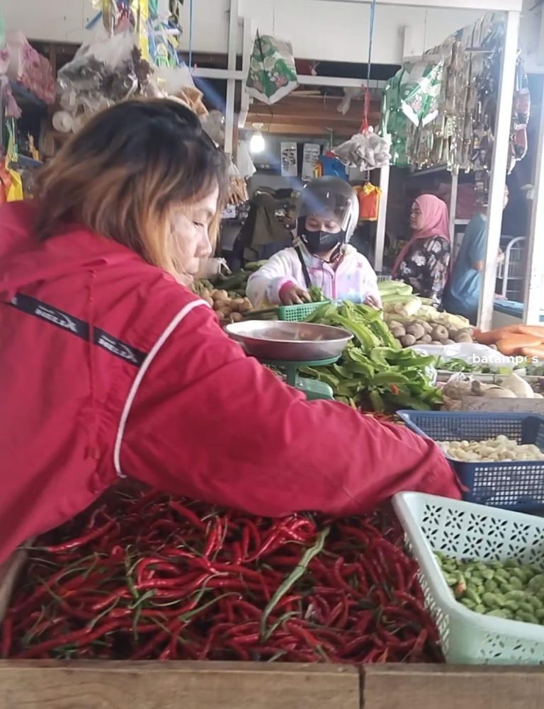 Awal Ramadan, Harga Cabai Merah di Batam Naik Bertahap Hingga Rp85 Ribu Per Kilogram